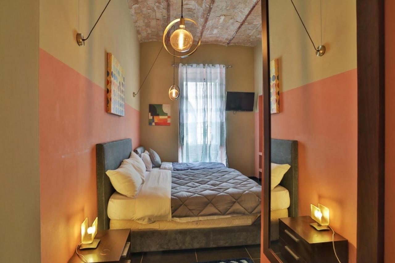 Rome Place ภายนอก รูปภาพ